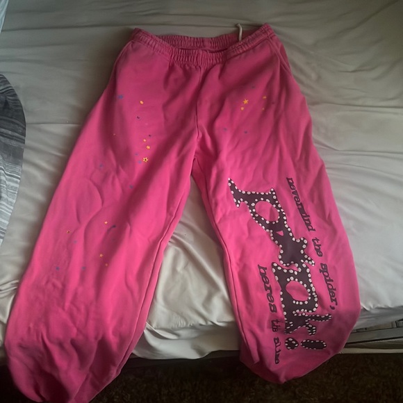 Young thug sp5der sweats.